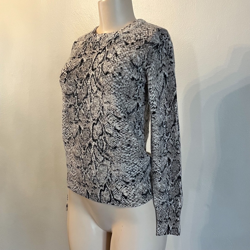 Equipment Python Shane Crew Cashmere Sweater Snak… - image 4